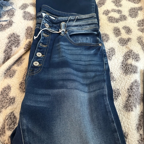 KanCan nwt! - Picture 2 of 2